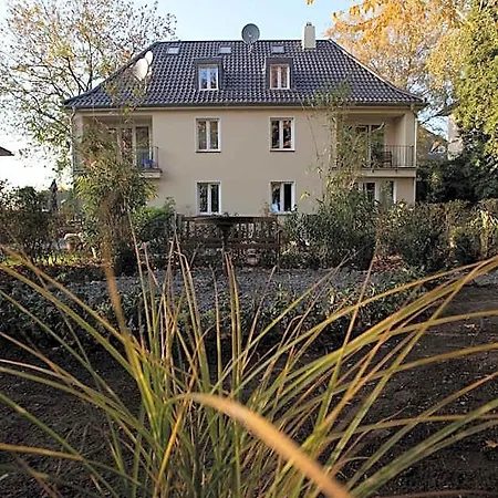 Hochwertige Serviced Und Monteurwohnungen In Otel 3*