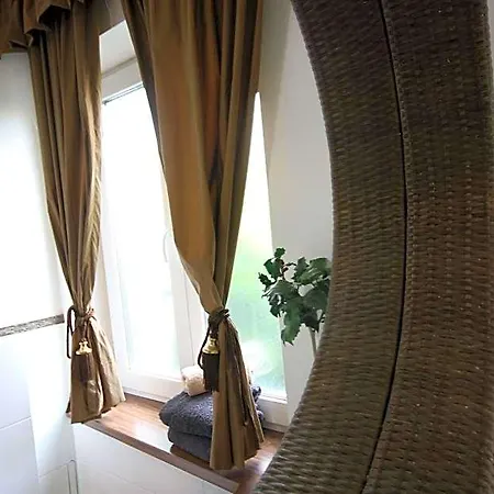 Hochwertige Serviced Und Monteurwohnungen In Otel 3*