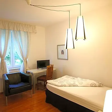 Hochwertige Serviced Und Monteurwohnungen In Hotel
