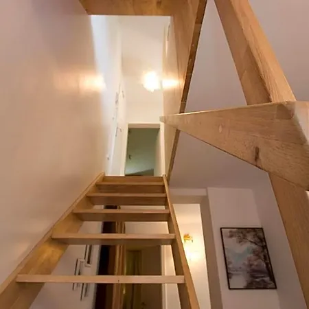 Hochwertige Serviced Und Monteurwohnungen In 3*