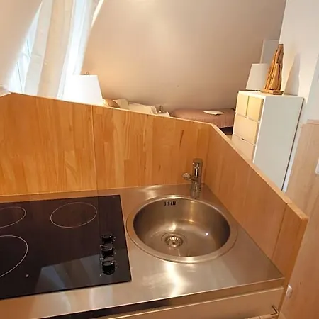 Hochwertige Serviced Und Monteurwohnungen In Hotel